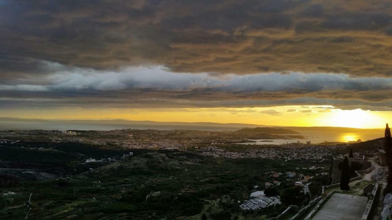 Apartment Orange Klis Εξωτερικό φωτογραφία